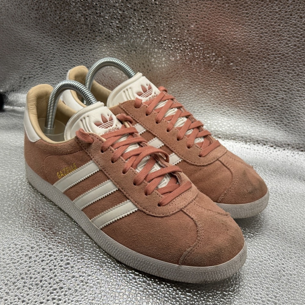 Size 7.5 Adidas Gazelle Sneaker Womens Pink Excellent Suede Low Top CQ2186